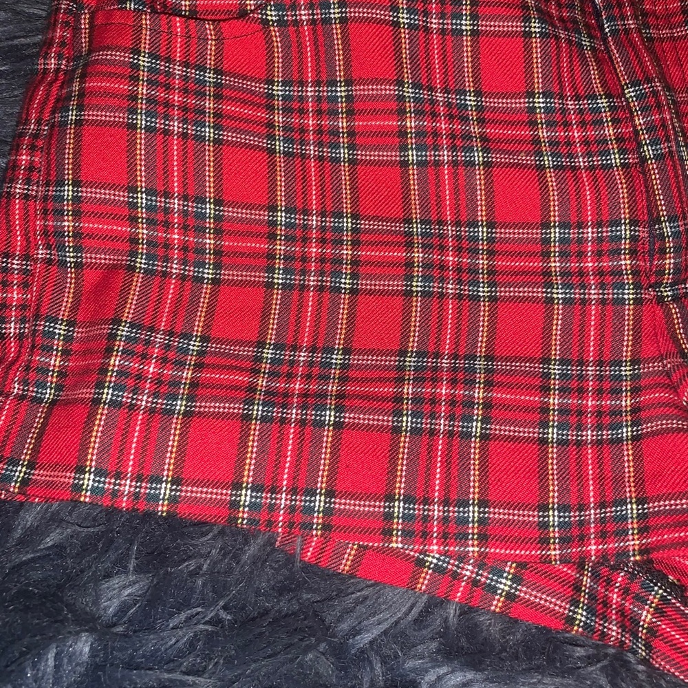 PLAID SHORTS - Picture 2 of 3
